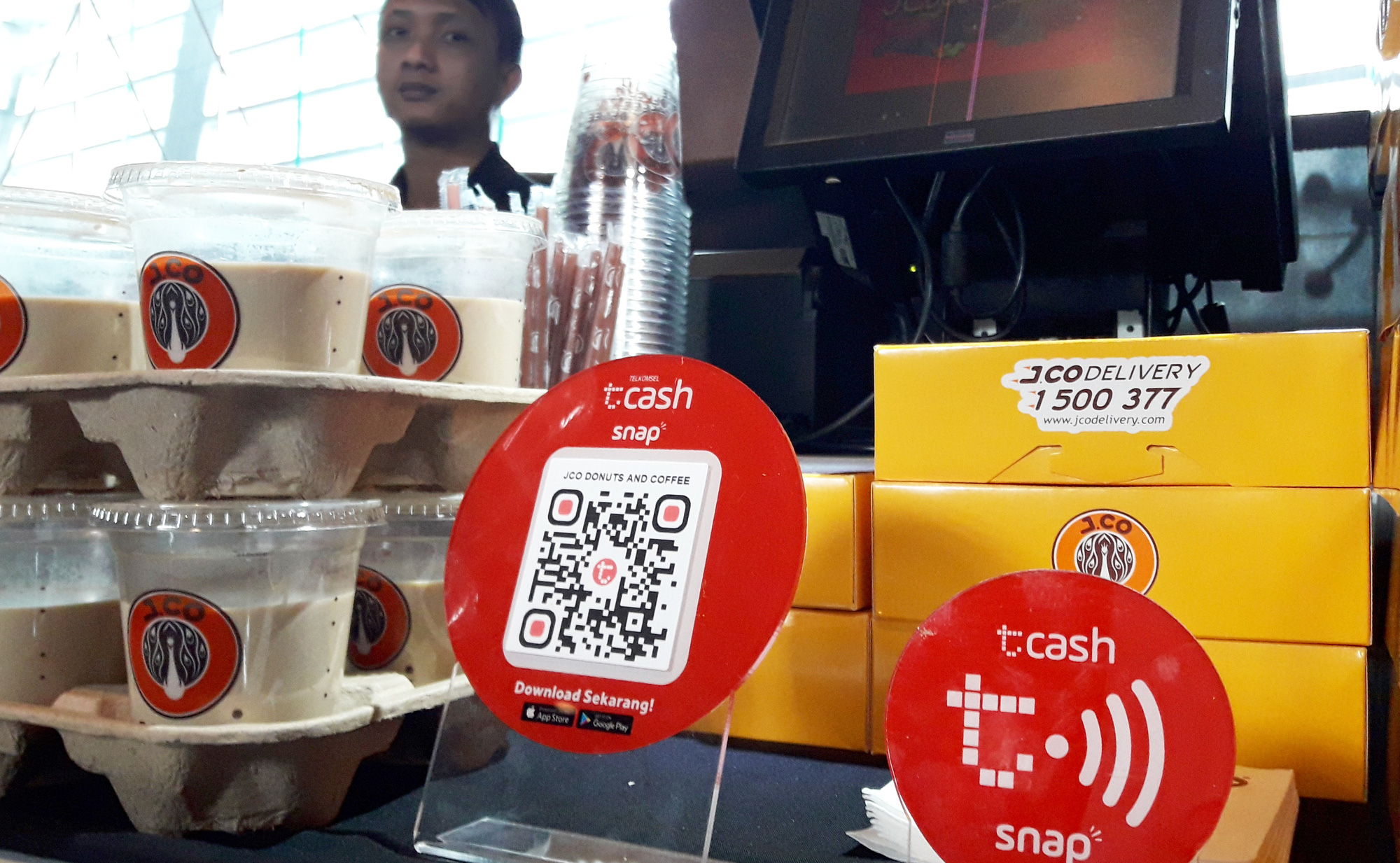 Indonesia is predicted to become the largest player in the e-wallet industry, and Buy Now Postpaid in Southeast Asia by 2025. Photo: @AFP.