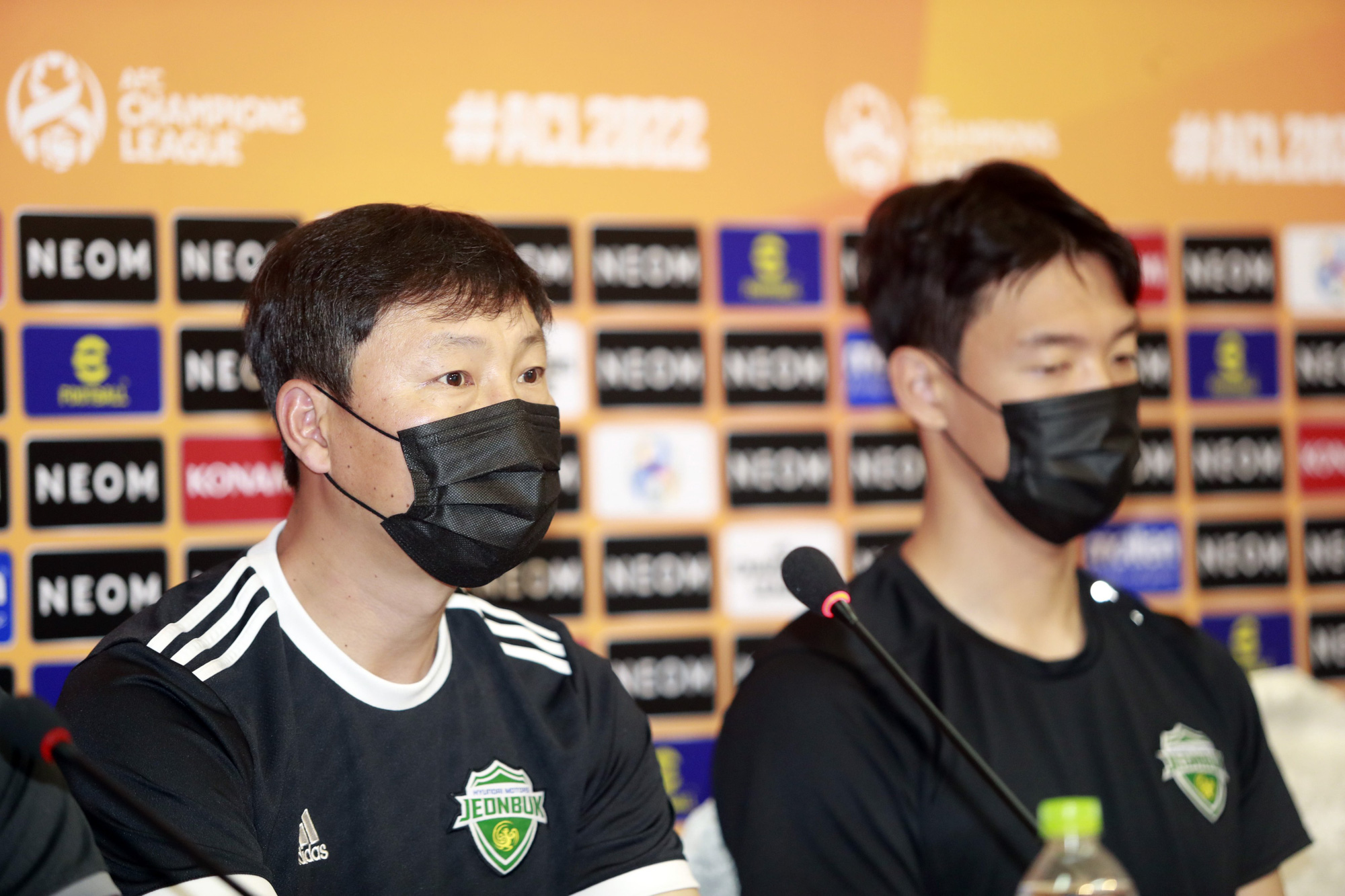 HLV Jeonbuk FC: &quot;Văn Toàn có thể chơi ở K-League&quot; - Ảnh 1.