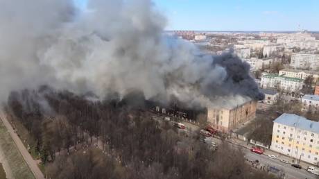 Hot news: A large fire broke out at a Russian military research facility, causing many casualties - Photo 1.