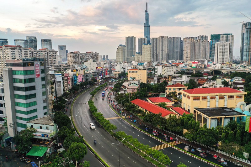 Hai Sài Gòn với cảnh quan tráng lệ và lịch sử đa dạng sẽ khiến bạn say mê. Xem hình ảnh của chúng tôi để được đắm mình trong kiến trúc độc đáo và cảm nhận được vẻ đẹp văn hóa của thành phố này.