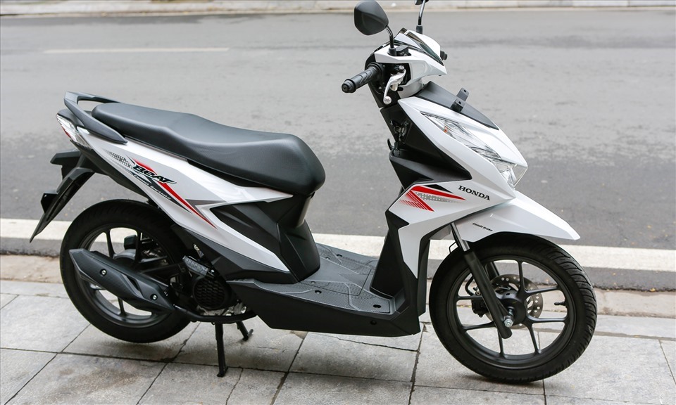 Xe tay ga nhập khẩu: Honda Beat hay Honda Genio? - Ảnh 1.