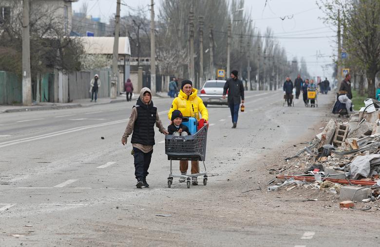 Mariupol đổ nát - Ảnh 4.