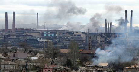 Hot: Russia completely controls Mariupol, blockading Ukraine’s last fortress Azovstal not to let “no fly through”