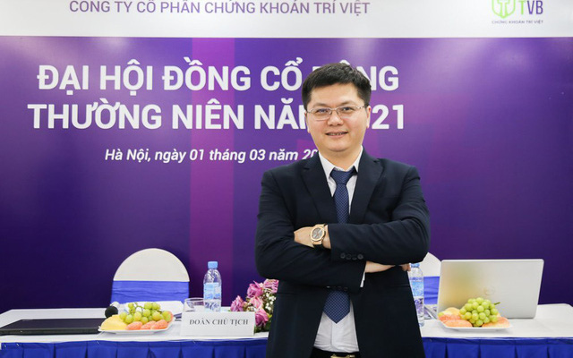 How did the General Director of Tri Viet Securities Do Duc Nam manipulate the stock market?