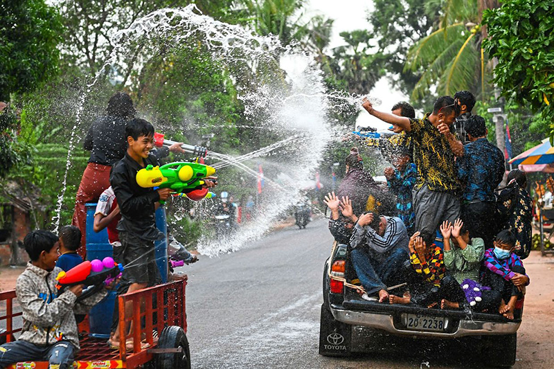 Kỳ tích Campuchia dịp Lễ hội té nước Songkran 2022 - đón gần 4,6 triệu khách du lịch  - Ảnh 5.