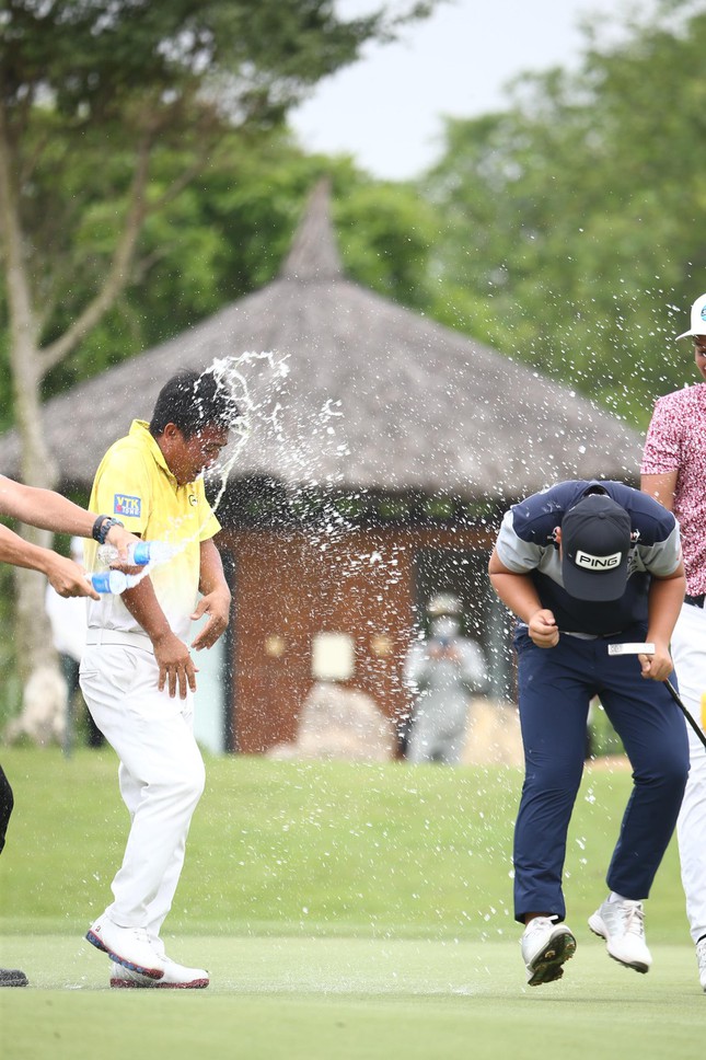 Chung kết Giải vô địch Golf Quốc gia 2022 – Cúp VinFast: Anh Minh, Khuê Minh vô địch! - Ảnh 4.