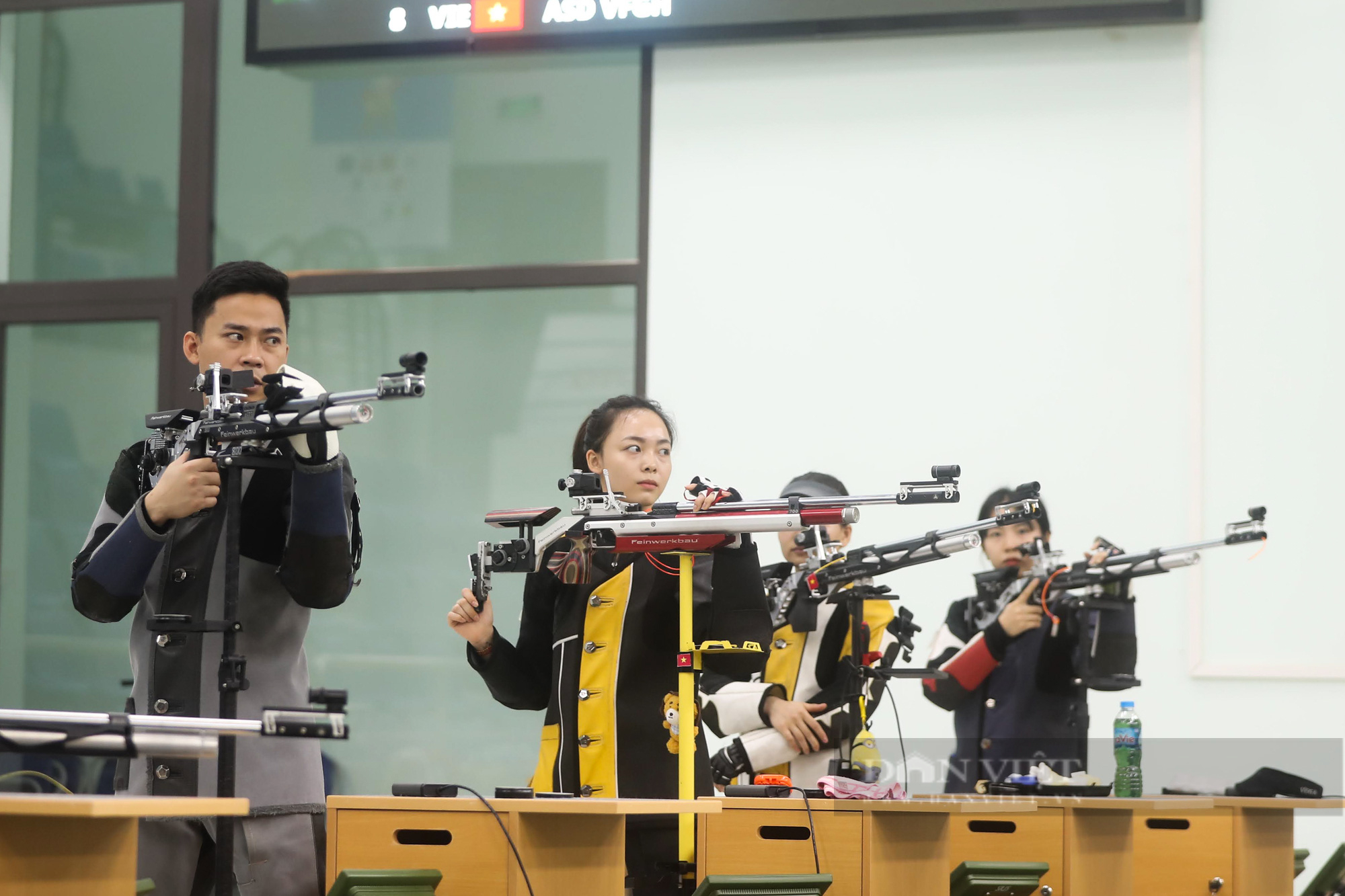 Vào trường bắn xem xạ thủ Việt Nam &quot;luyện vàng&quot; trước thềm SEA Games 31 - Ảnh 7.