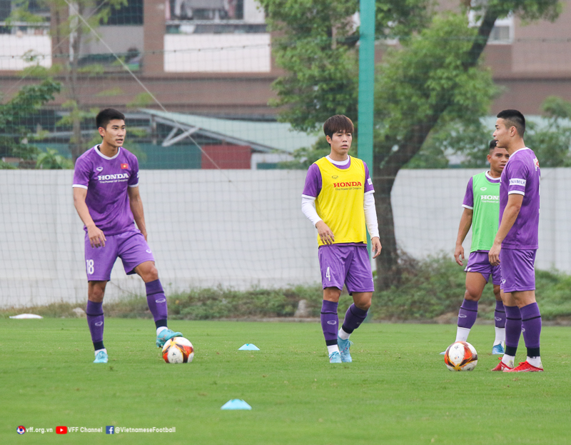 HLV Park Hang-seo nhận tin vui trong ngày U23 Việt Nam tập luyện trở lại - Ảnh 2.