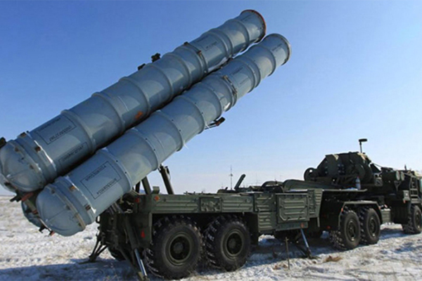 Lá chắn S-500 của Nga: Diệt 10 tên lửa đạn đạo cùng lúc - Ảnh 1.