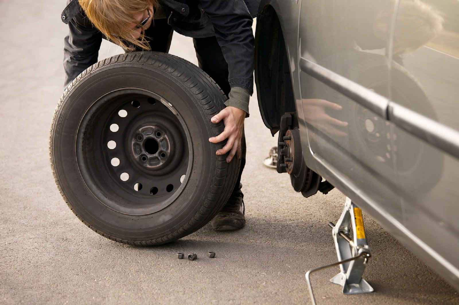 When should car tires be changed?  - Photo 2.