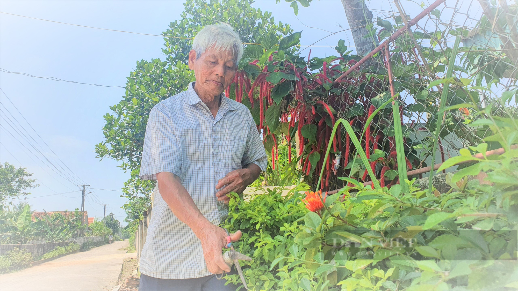 Hà Tĩnh: “Còn sức, còn phấn đấu cho quê hương để giữ trọn lời thề khi vào Đảng” - Ảnh 3.