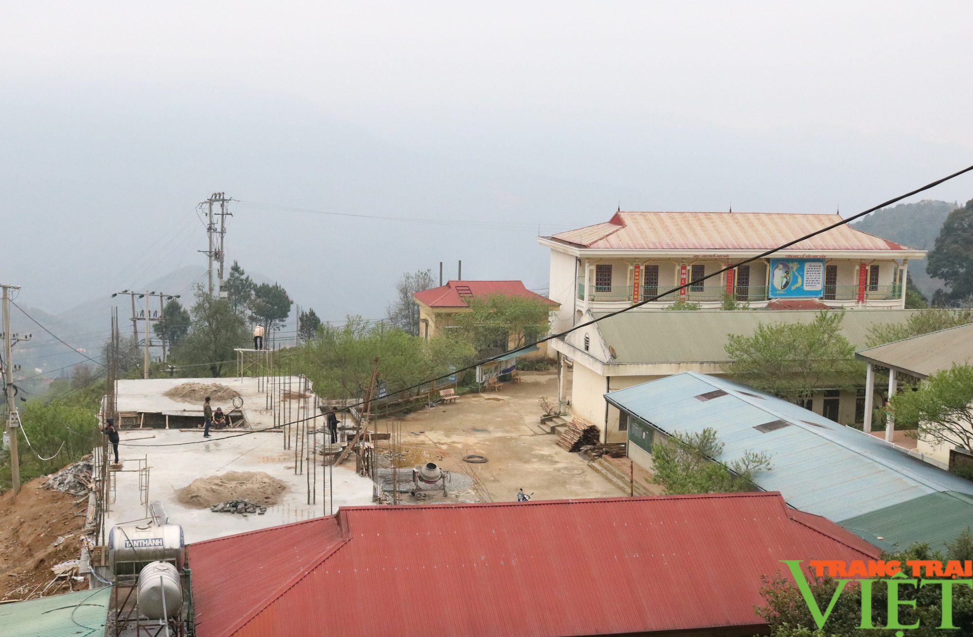  Gỡ khó trong xây dựng nông thôn mới ở vùng cao Tà Xùa - Ảnh 1.