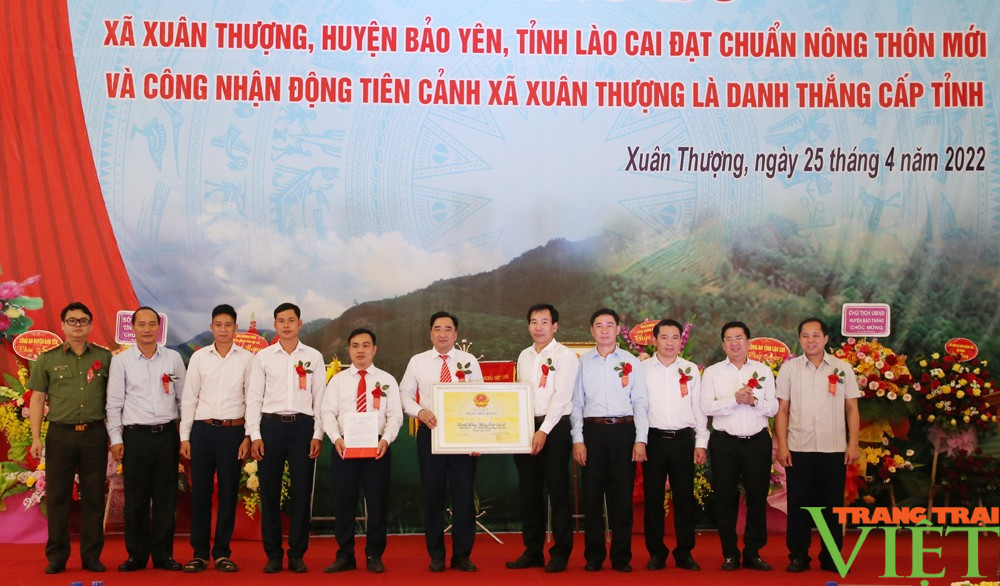 Lào Cai: Xuân Thượng đạt chuẩn nông thôn mới; động Tiên Cảnh được công nhận danh thắng cấp tỉnh - Ảnh 4.