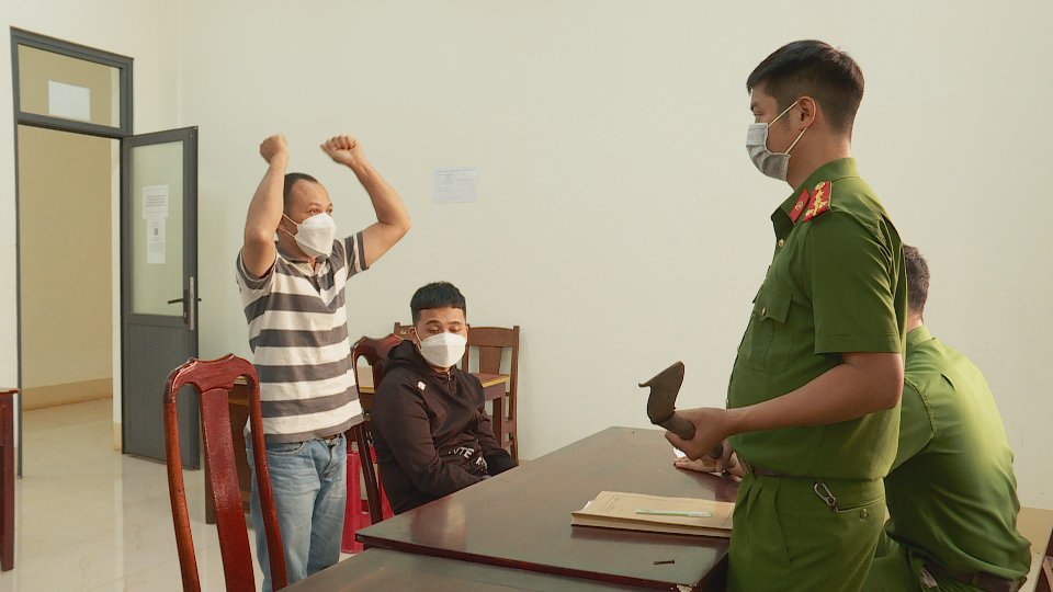 Vụ nam thanh niên bị chém tại quán cà phê ở Đắk Lắk gây kinh hãi trên mạng: Nguyên nhân bất ngờ - Ảnh 1.