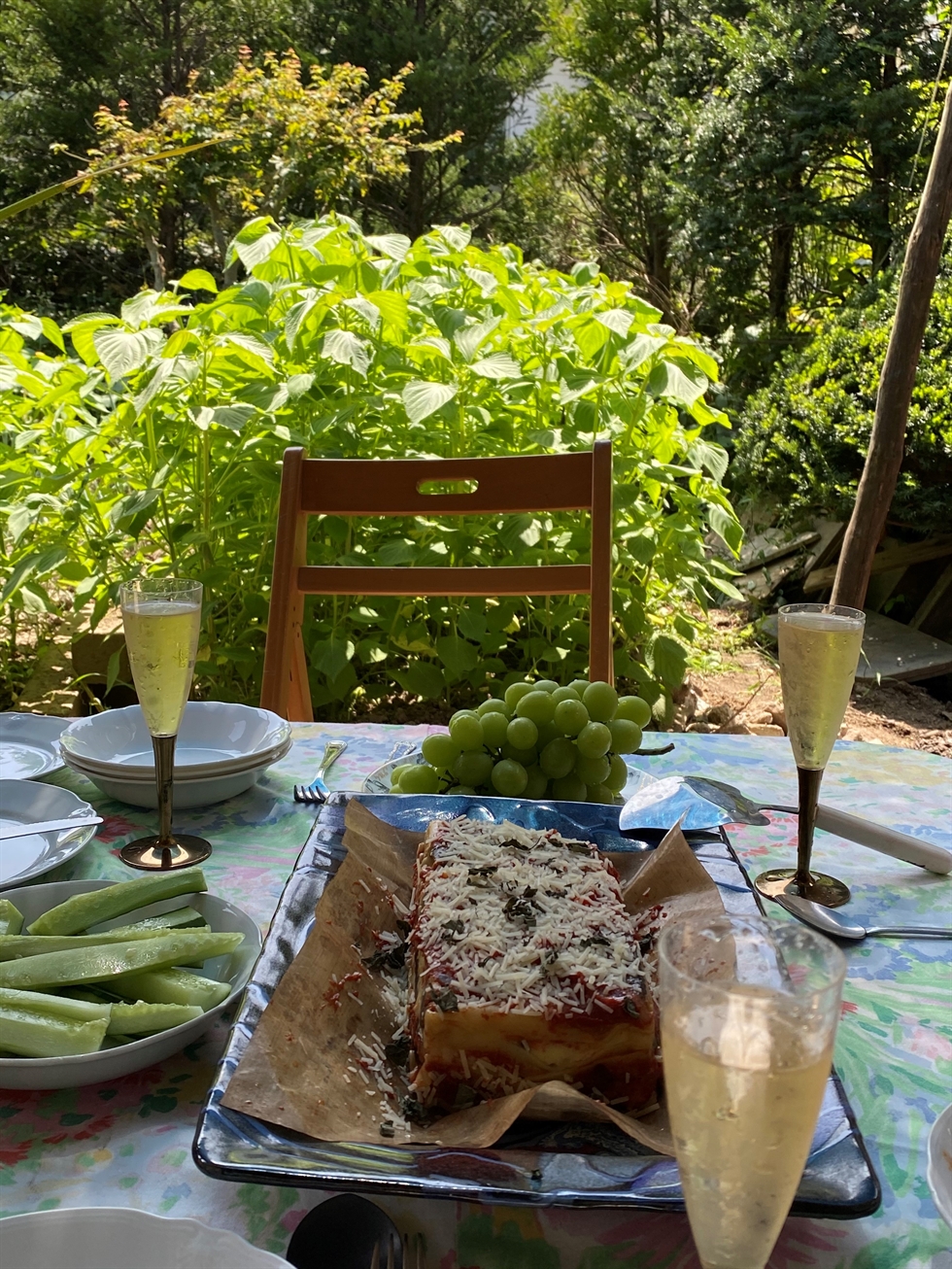 Tired of the hustle and bustle in big cities, young Koreans go to the countryside on weekends - Photo 3.