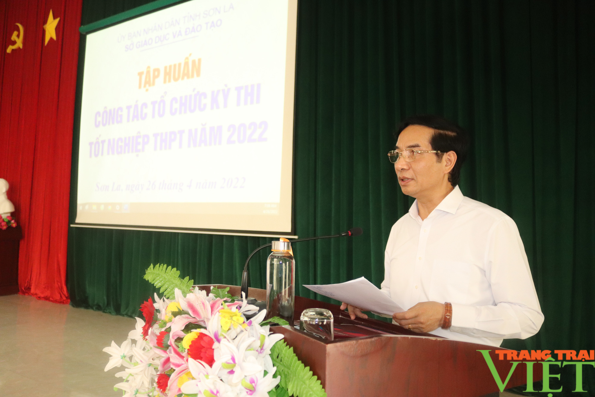 Sơn La: Hơn 200 đại biểu được tập huấn nghiệp vụ chuẩn bị công tác tổ chức Kỳ thi tốt nghiệp THPT năm 2022  - Ảnh 2.