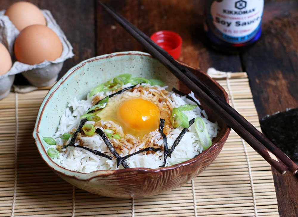 Người Nhật thích ăn trứng gà sống với cơm nóng - Ảnh 3.