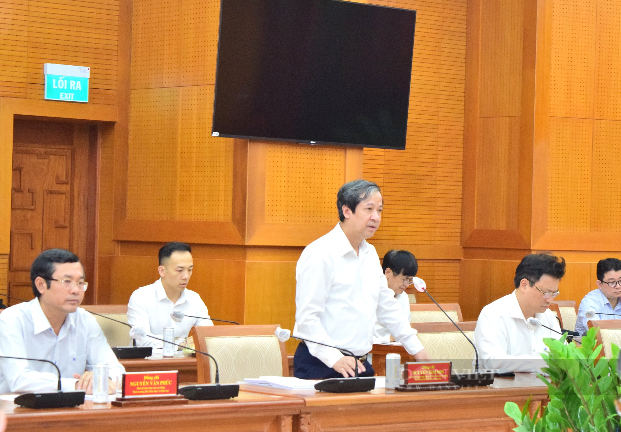 6 vấn đề Bộ trưởng GD-ĐT Nguyễn Kim Sơn “đặt hàng” TP.HCM - Ảnh 3.