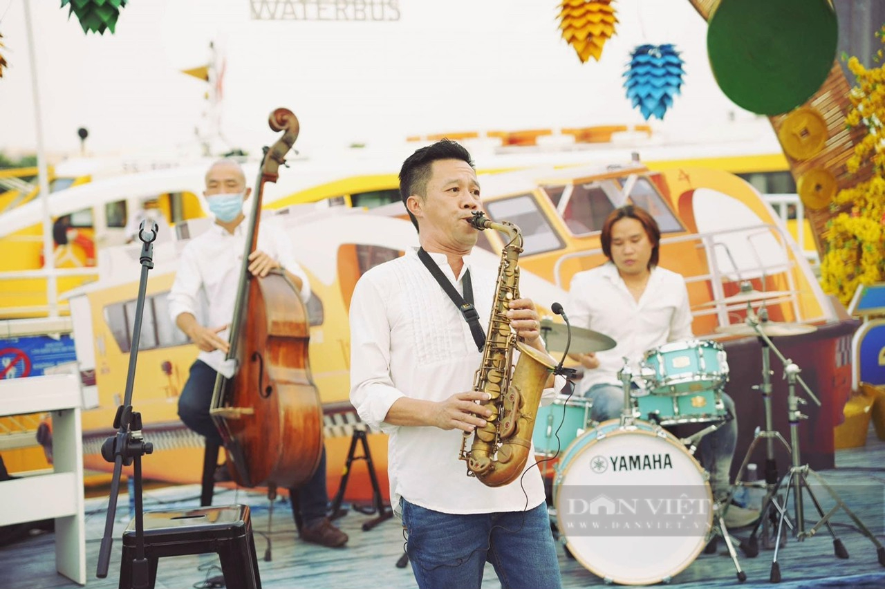 Chia sẻ thú vị của nghệ sĩ Nguyễn Tấn Lộc về hành trình 30 năm gắn bó với với kèn clarinet - Ảnh 1.