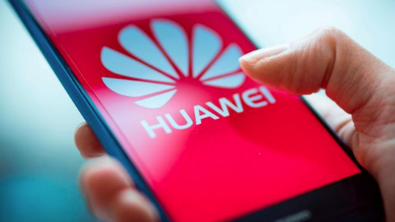 Chi phí dành cho lĩnh vực R&D tăng chứng tỏ quyết tâm tồn tại của Huawei bằng mọi giá bằng cách phát triển chip, thiết bị mạng và thậm chí cả điện thoại thông minh trong bối cảnh các lệnh trừng phạt không có công nghệ của Mỹ. Ảnh: Ảnh: @AFP.