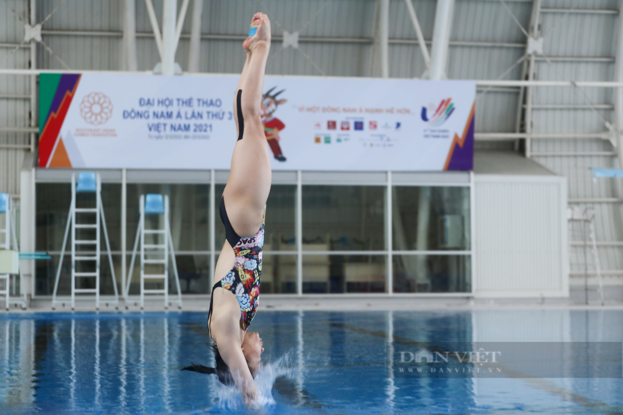 Watch with your own eyes the Vietnamese diving team practice to prepare for the 31st SEA Games - Photo 8.