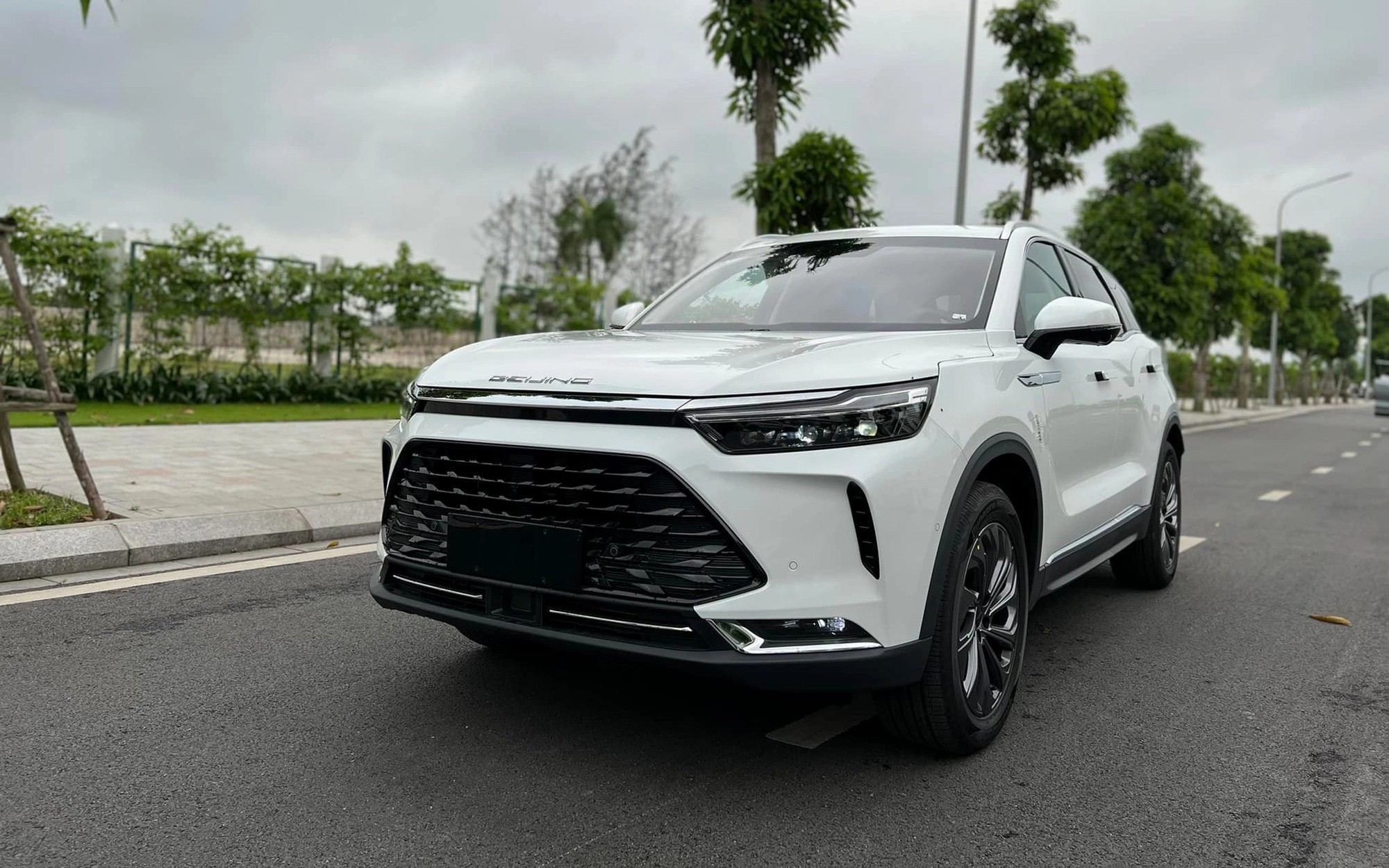 Chinese car Baic Beijing X7 2022 has returned to Vietnam, how much does it cost?