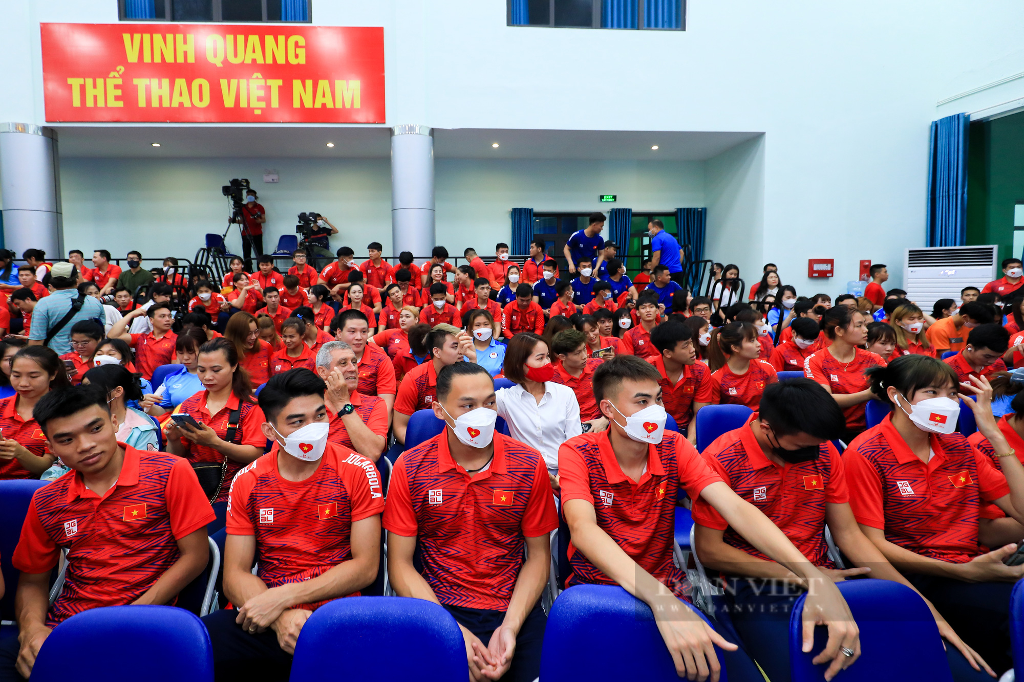 Đoàn thể thao Việt Nam mục tiêu mang 140 huy chương vàng trong lễ xuất quân tham dự SEA Games 31 - Ảnh 7.