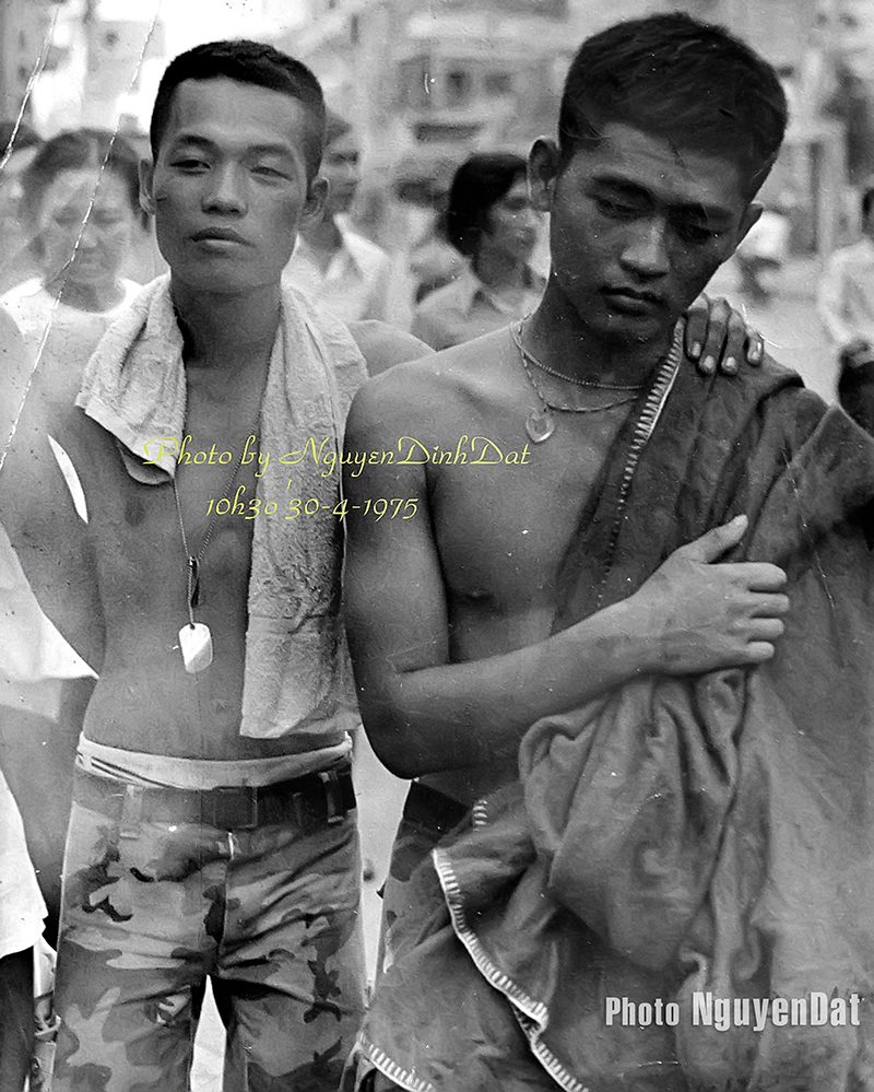 Người lưu giữ những khoảnh khắc lịch sử quý giá ngày 30/4 trên đường phố Sài Gòn - Ảnh 6.