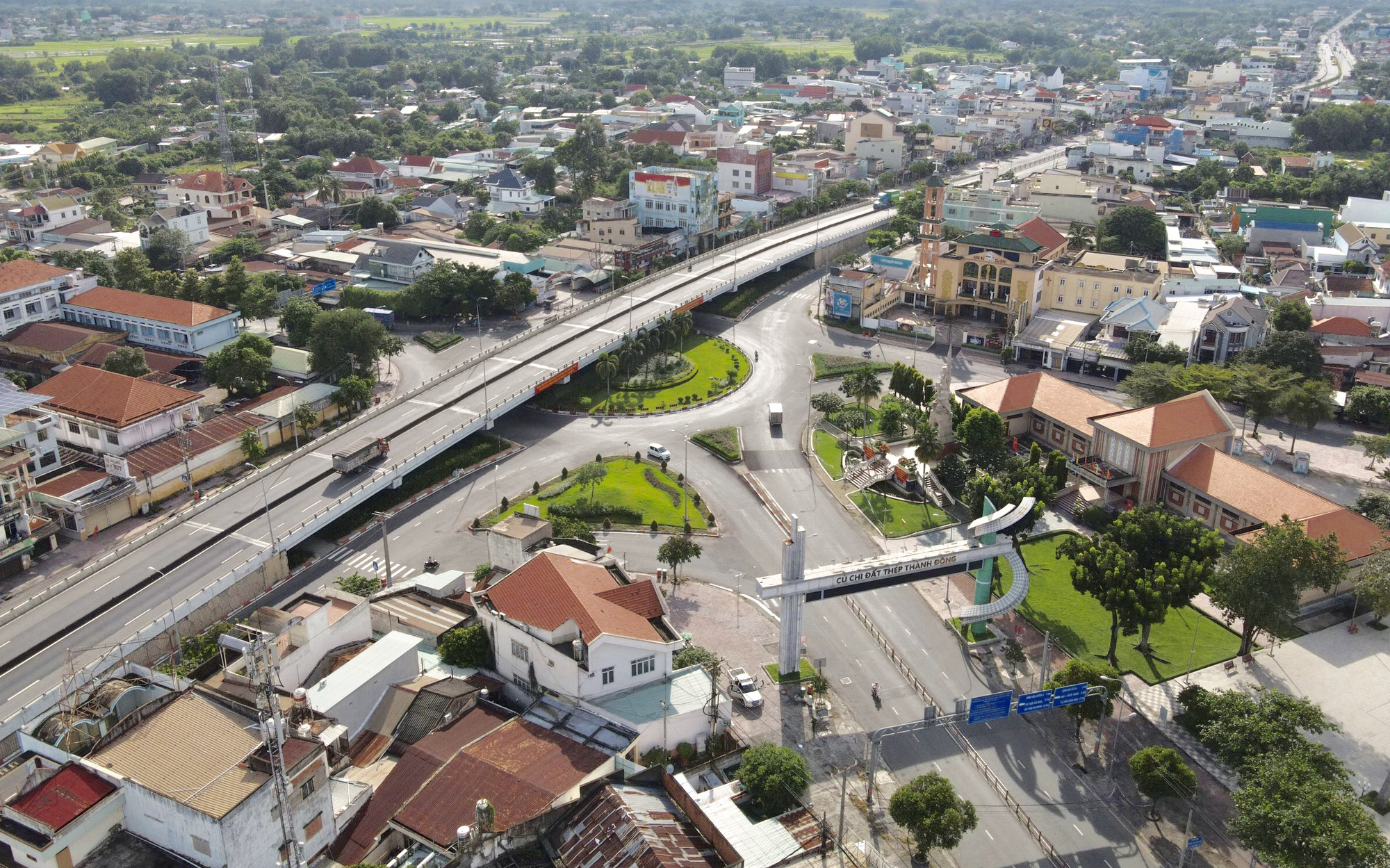 TP.HCM đi trước và về trước: Dự án triệu đô tạo sức bật cho Củ Chi, Hóc Môn (bài 3) - Ảnh 1.