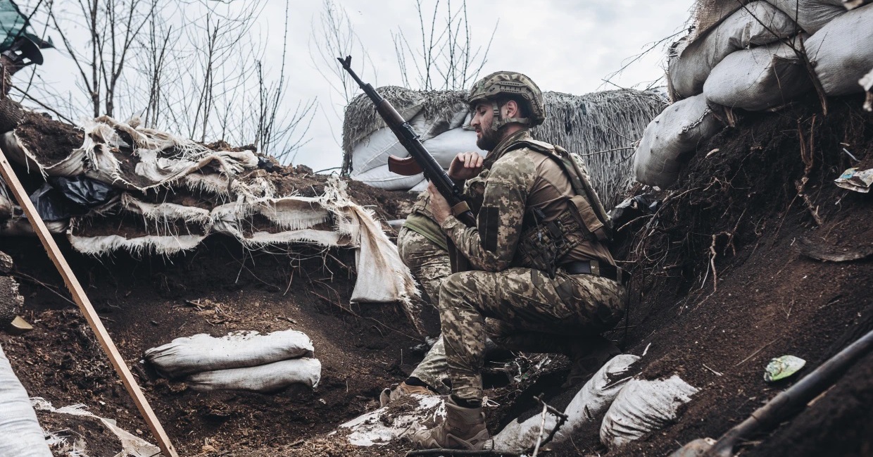 On the Donbass ‘line of fire’, Ukrainian soldiers braced themselves to respond to Russia’s stormy attack