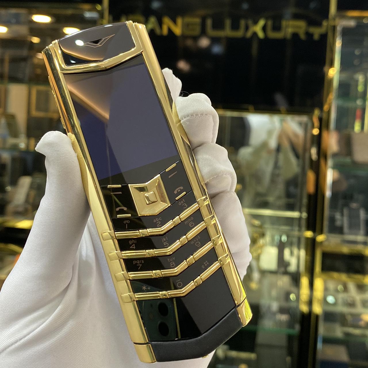 The ups and downs of the popular phone brand Vertu - Photo 1.