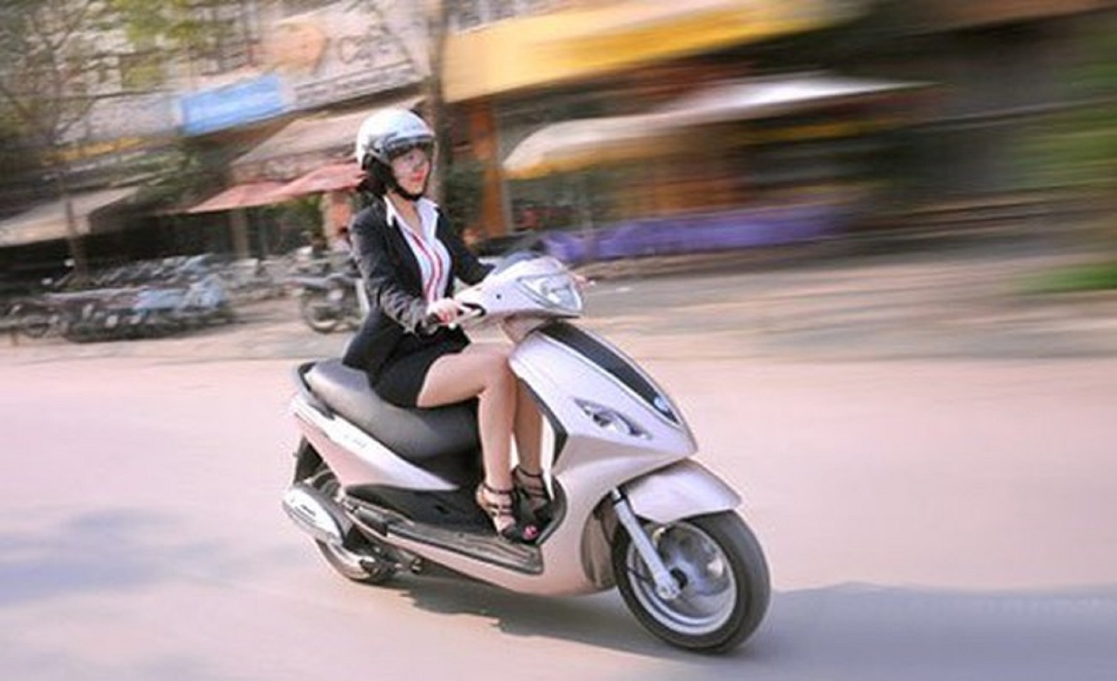 Women's bad habits cause scooters to break down quickly - Photo 3.