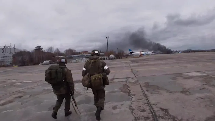 Cuộc chiến ở Ukraine cho thấy lính dù Nga chỉ là &quot;hổ giấy&quot;? - Ảnh 2.