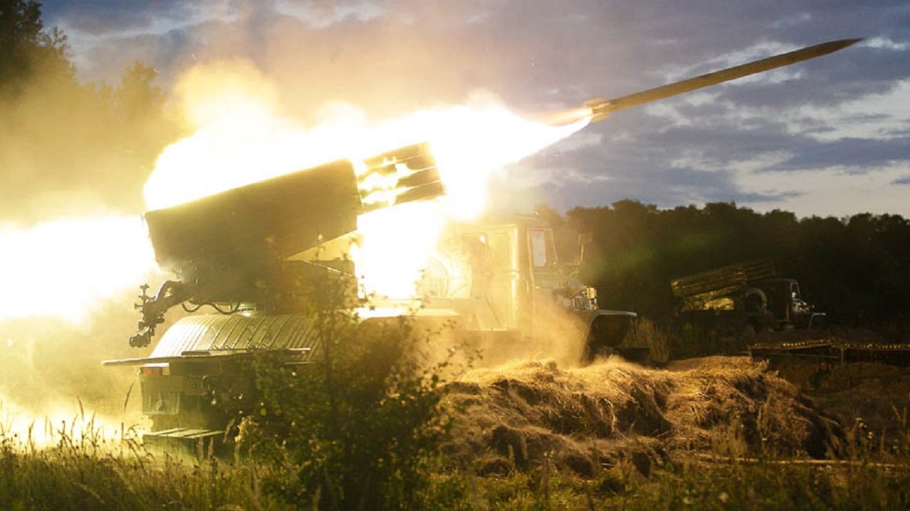 Nga rút quân ở nhiều mặt trận, thậm chí cả Kiev vì Ukraine phản công quá 'gắt'? - Ảnh 1.