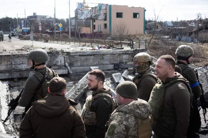 Điều gì đã xảy ra ở Bucha, Ukraine và ai sẽ bị trừng phạt? - Ảnh 2.