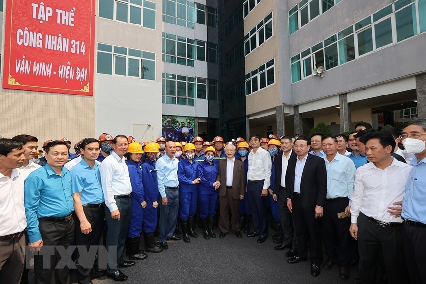 Hình ảnh Tổng Bí thư Nguyễn Phú Trọng thăm Công ty cổ phần than Vàng Danh - Ảnh 7.