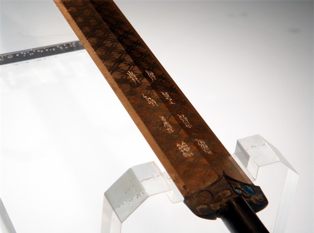 3 famous Chinese swords: Number 2 thousand years is still sharp - Photo 2.