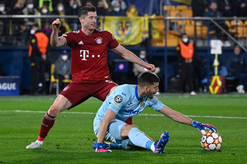 Lewandowski tịt ngòi, Bayern Munich gục ngã trước Villarreal - Ảnh 6.