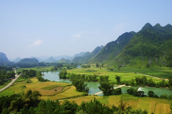 Sông Quây Sơn ở Cao Bằng đẹp như phim, có loài cá huyền thoại mang tên trầm hương, thực ra là loài cá gì? - Ảnh 1.