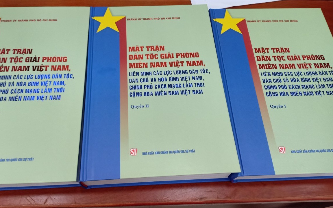 Lan toả bộ sách lịch sử bi hùng "Miền Nam đi trước về sau"