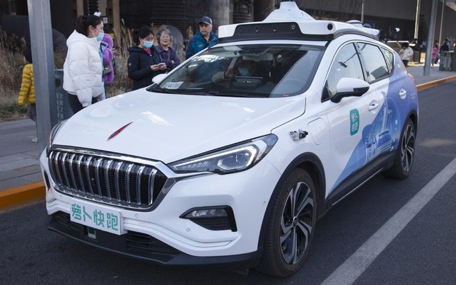 What is special about driverless taxis in China?