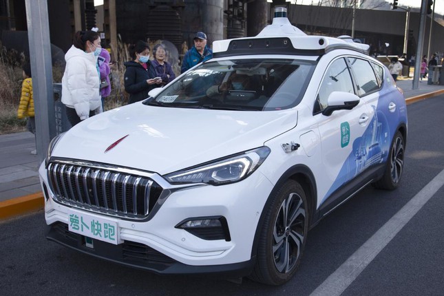 There are driverless taxis in China - Photo 1.