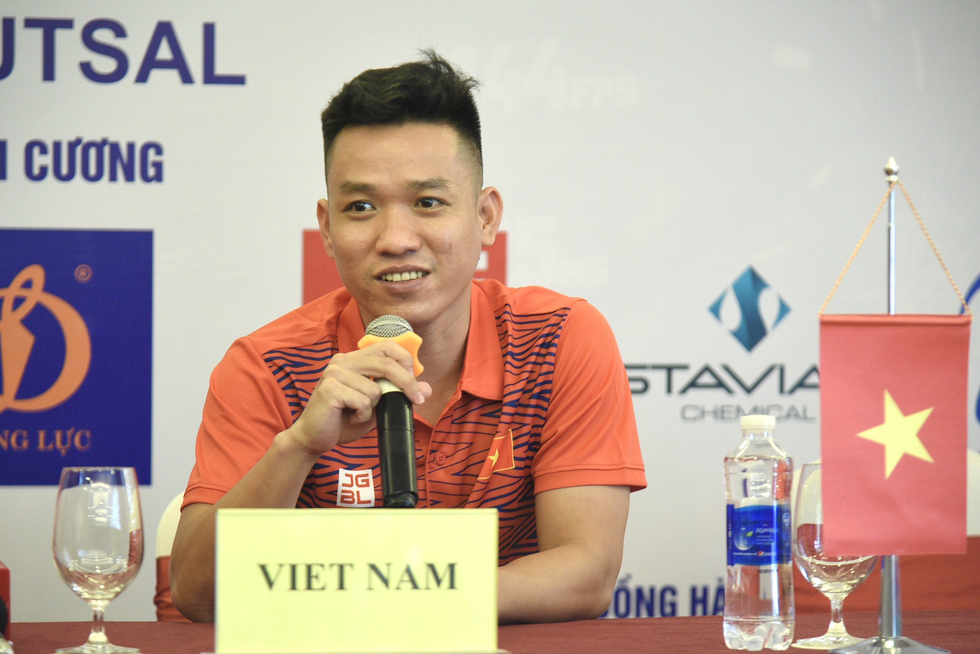 Vietnam Futsal team: Aiming for gold at SEA Games 31 despite many players infected with Covid-19 - Photo 3.