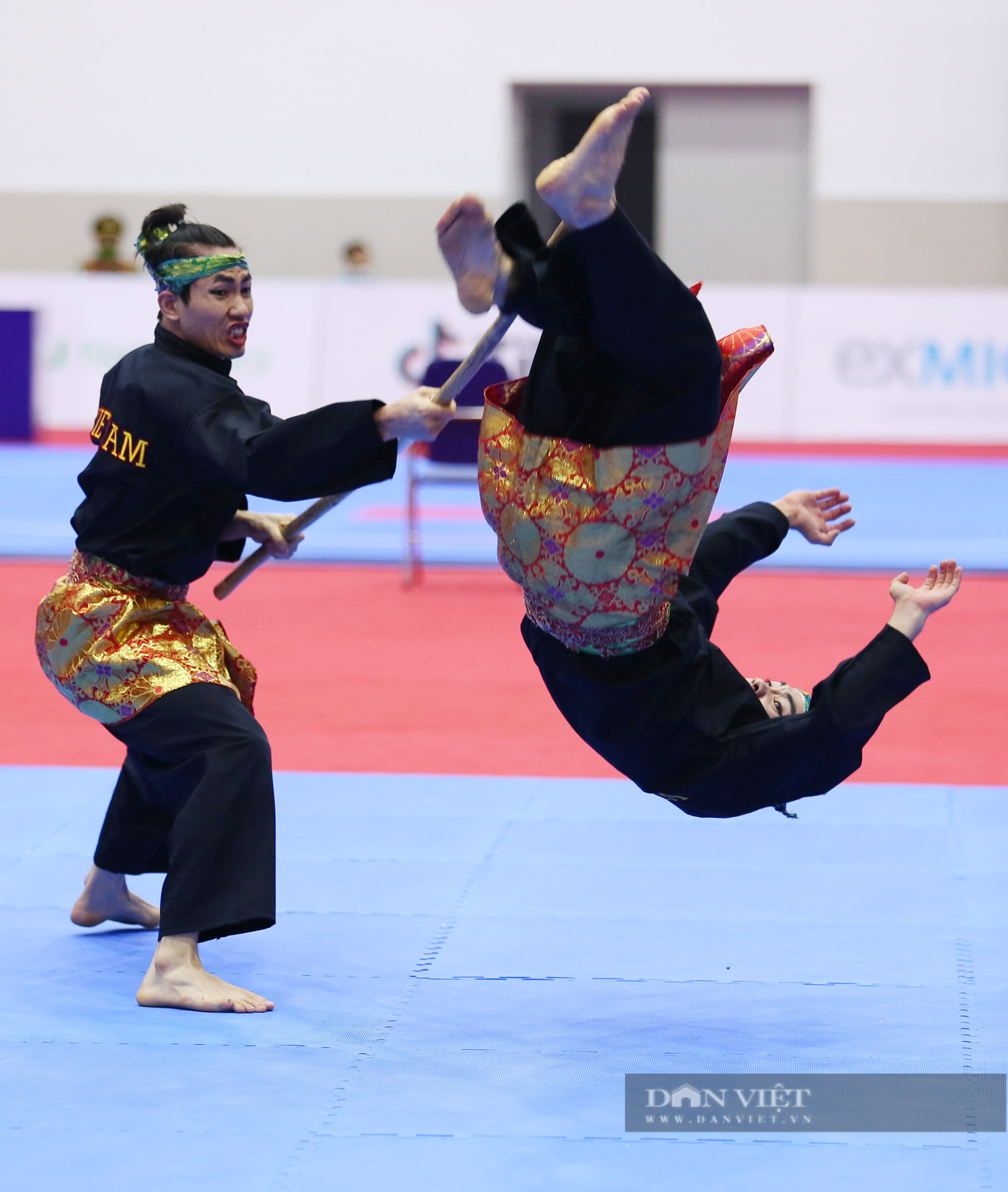 Cháy hết mình, các võ sĩ Pencak Silat chờ thu hoạch huy chương vàng  - Ảnh 7.