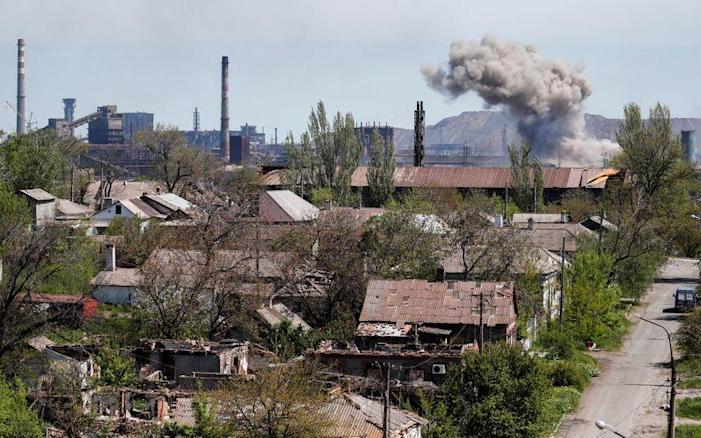 Nóng Mariupol: Lời kể ớn lạnh bên trong mê cung nhà máy thép Azovstal