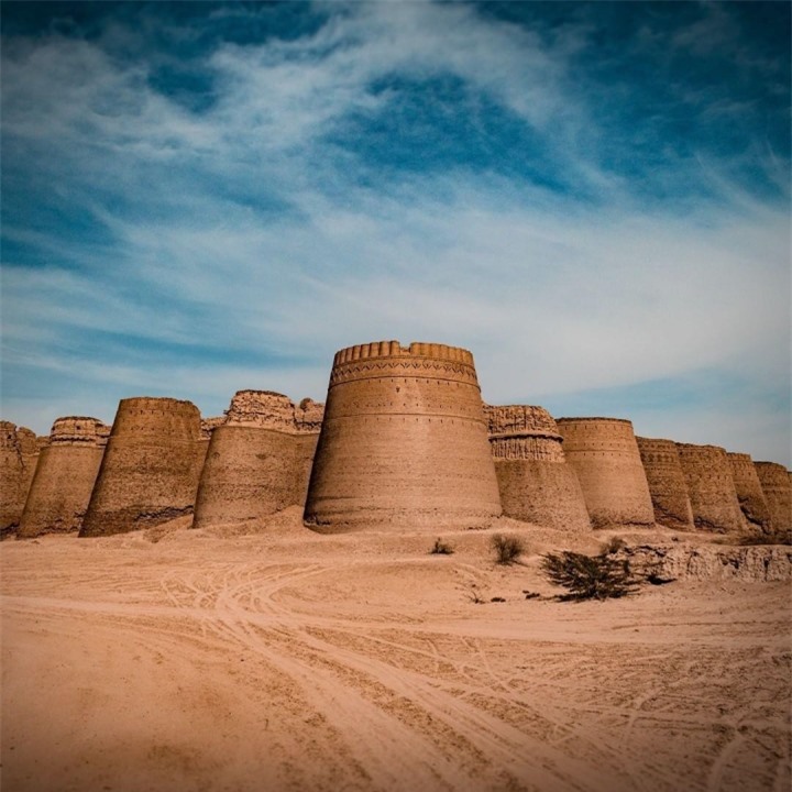 Pháo đài khổng lồ ở sa mạc: Kỳ quan đáng kinh ngạc được con người tạo nên - Ảnh 8.