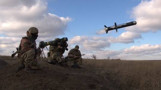 Ukrainian officer captured by Russia declared the US Javelin missile 'useless' - Photo 1.
