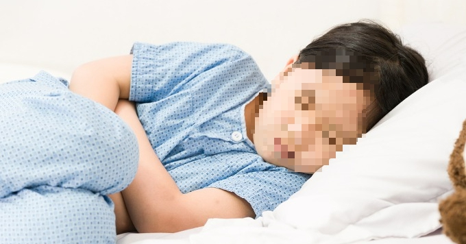 Many children have abdominal pain, nausea, what do pediatricians recommend?