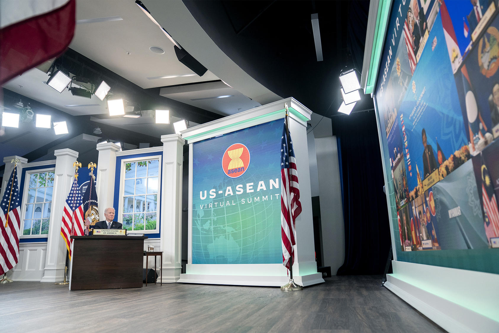 Chờ đợi gì ở hội nghị thượng đỉnh ASEAN - Hoa Kỳ? - Ảnh 1.