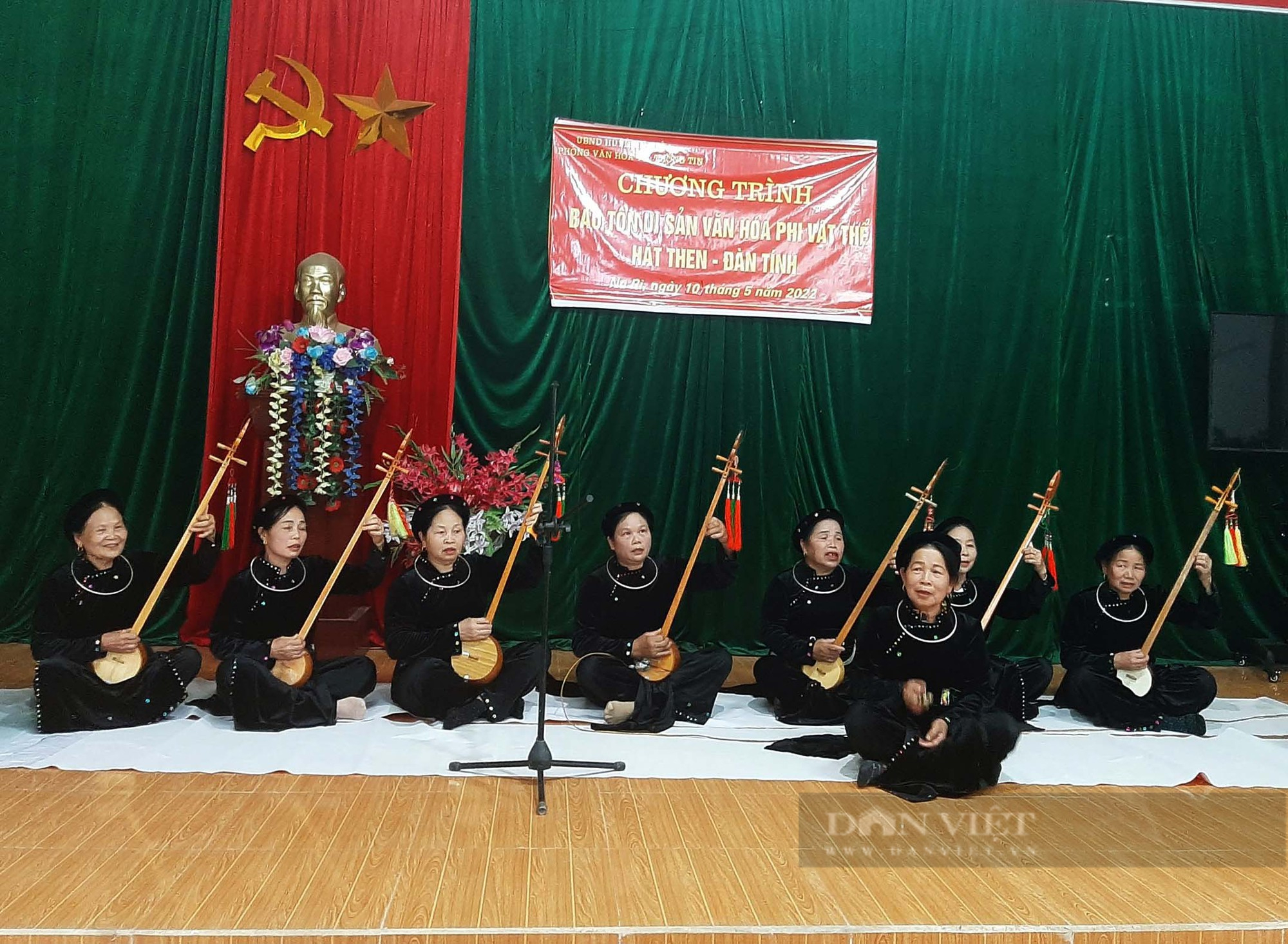 Huyện Na Rì (tỉnh Bắc Kạn) nỗ lực bảo tồn di sản hát Then - Đàn tính của người Tày - Ảnh 2.